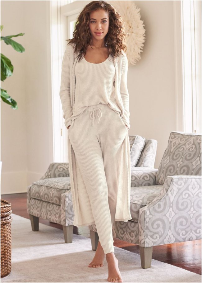 Venus Cozy Waffle 3-Piece Set in Oatmeal Venus Cozy Waffle 3-Piece Set in Oatmeal