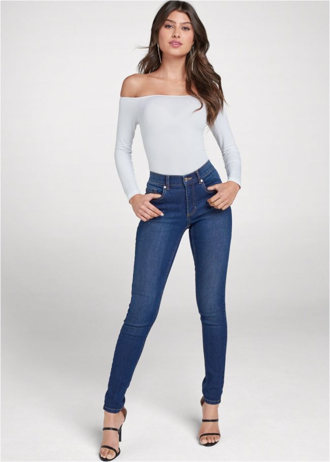 Venus Slim Jeans in Dark Wash Venus Slim Jeans in Dark Wash