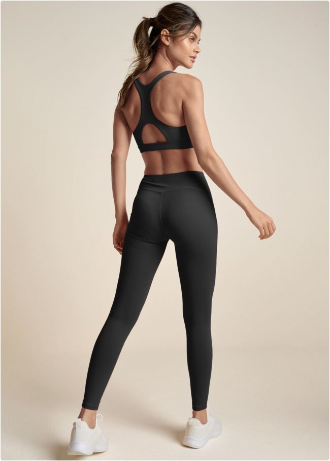 Venus Back Keyhole Sports Bra in Black Venus Back Keyhole Sports Bra in Black