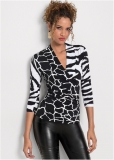 Venus Mixed Print V-Neck Top in Black & White Venus Mixed Print V-Neck Top in Black & White