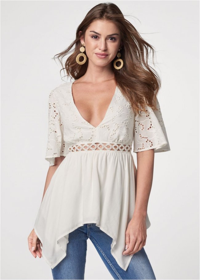 Venus Eyelet Detail Top in White Venus Eyelet Detail Top in White