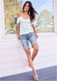 Venus Lace Trim Bermuda Shorts - Medium Wash Venus Lace Trim Bermuda Shorts - Medium Wash
