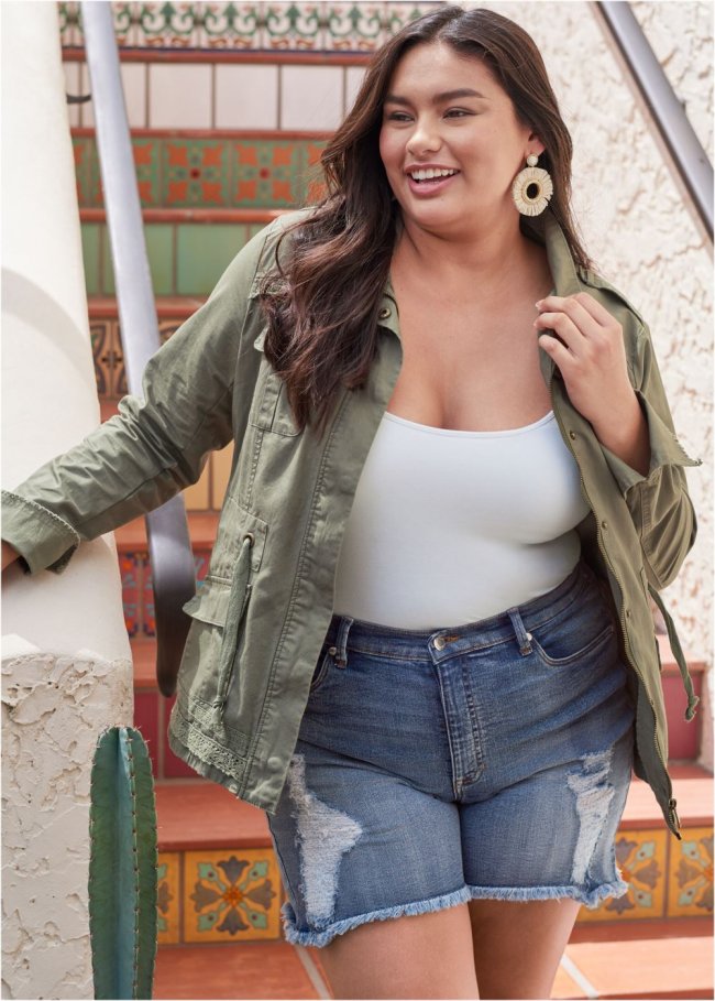 Venus Plus Size Distressed Jean Shorts - Medium Wash Venus Plus Size Distressed Jean Shorts - Medium Wash
