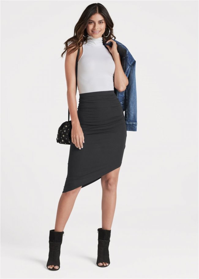 Venus Plus Size Easy Midi Skirt - Black Venus Plus Size Easy Midi Skirt - Black