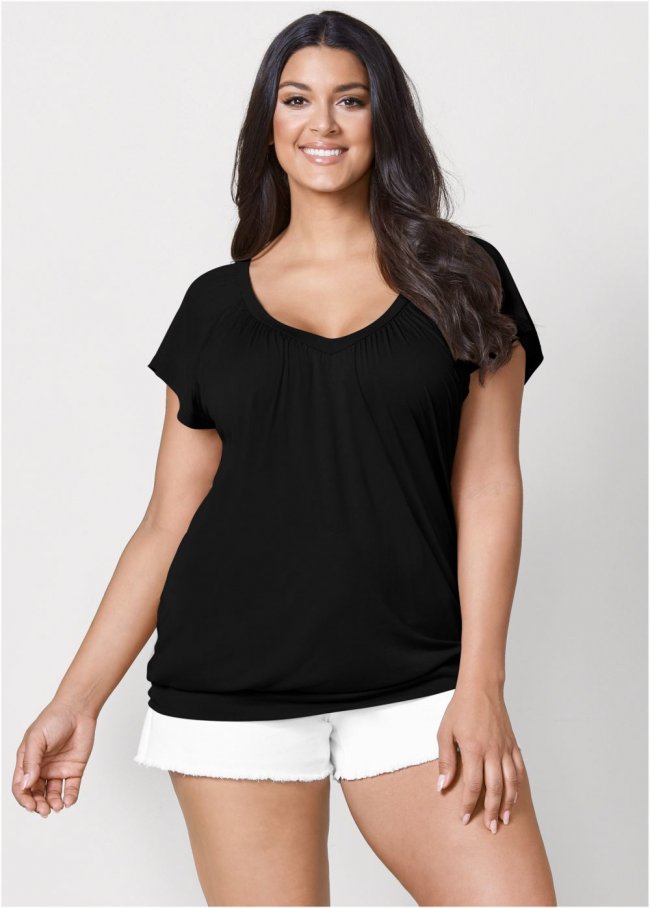 Venus Plus Size Relaxed V-Neck Top Venus Plus Size Relaxed V-Neck Top