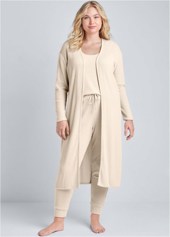 Venus Plus Size Cozy Waffle 3-Piece Set in Oatmeal Venus Plus Size Cozy Waffle 3-Piece Set in Oatmeal