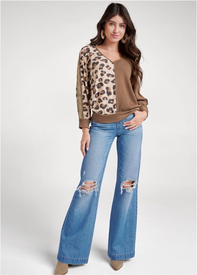 Venus Plus Size New Vintage Wide Leg Jeans in Medium Wash Venus Plus Size New Vintage Wide Leg Jeans in Medium Wash