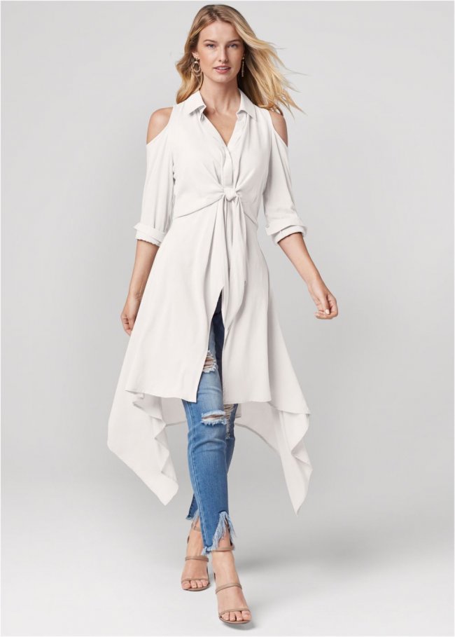 Venus White KNOT TWIST HIGH-LOW BLOUSE Venus White KNOT TWIST HIGH-LOW BLOUSE