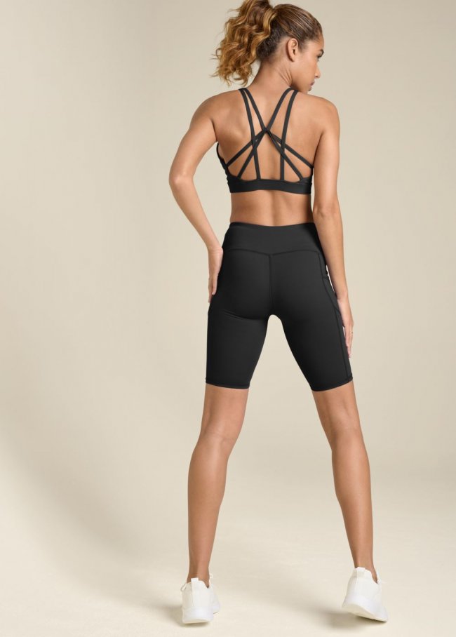 Venus Plus Size Strappy Back Sports Bra in Black Venus Plus Size Strappy Back Sports Bra in Black