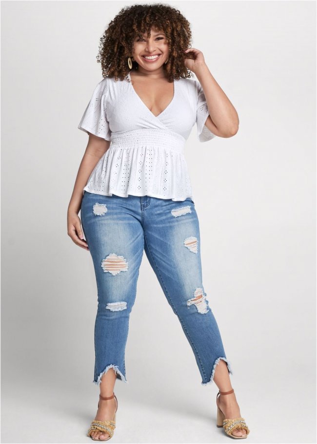 Venus Plus Size Triangle Hem Jeans in Medium Wash Venus Plus Size Triangle Hem Jeans in Medium Wash