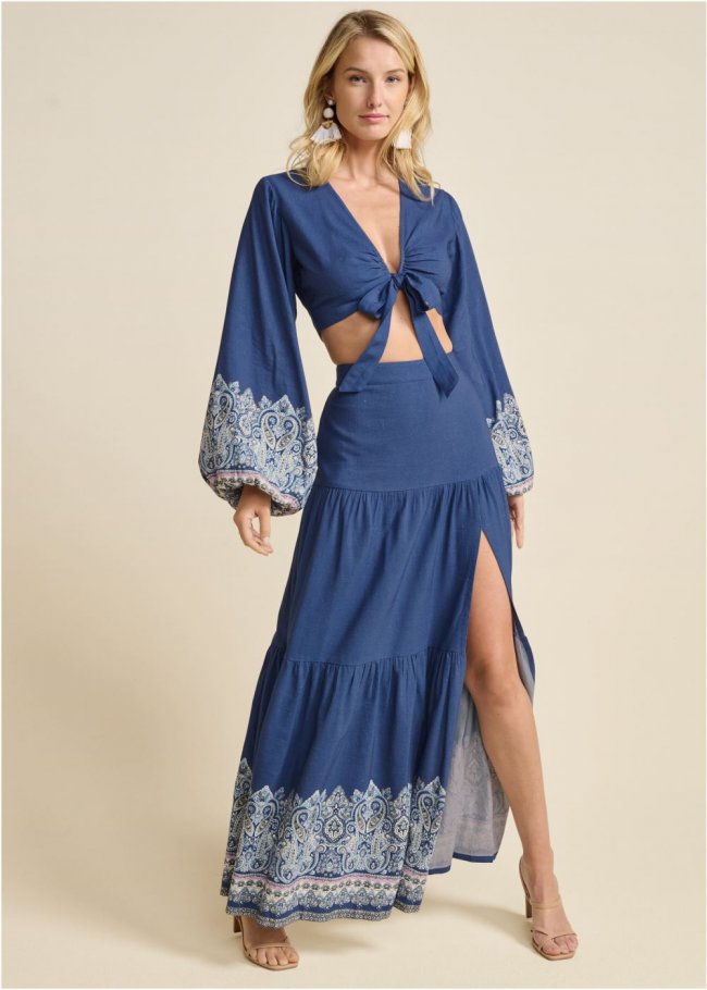 Venus Plus Size Printed Two-Piece Set Venus Plus Size Printed Two-Piece Set