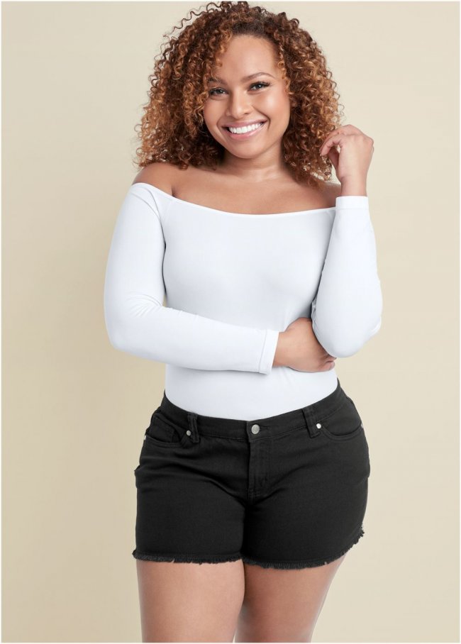 Venus Plus Size Cutoff Jean Shorts - Black Venus Plus Size Cutoff Jean Shorts - Black