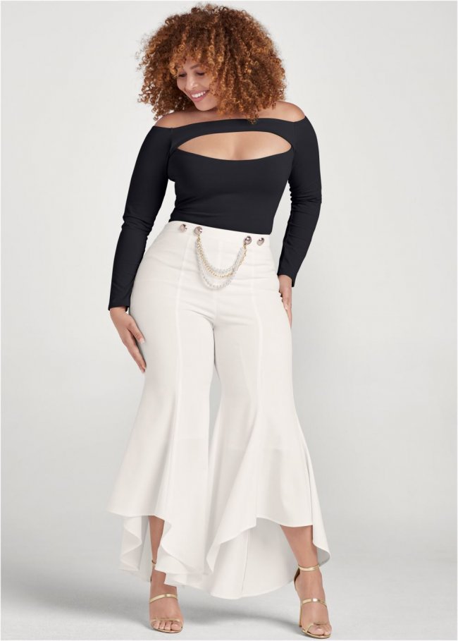 Venus Plus Size Ruffle Hem Pants With Removable Trim in Off White Venus Plus Size Ruffle Hem Pants With Removable Trim in Off White