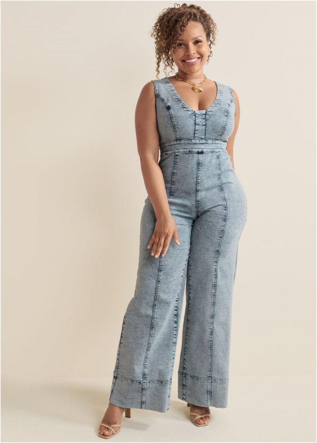Venus Plus Size Stretch Denim Jumpsuit in Acid Wash Venus Plus Size Stretch Denim Jumpsuit in Acid Wash