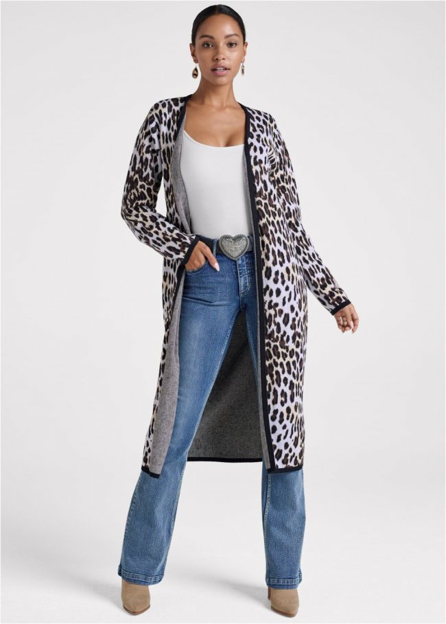 Venus Plus Size Snow Leopard Print Duster in White Multi Venus Plus Size Snow Leopard Print Duster in White Multi
