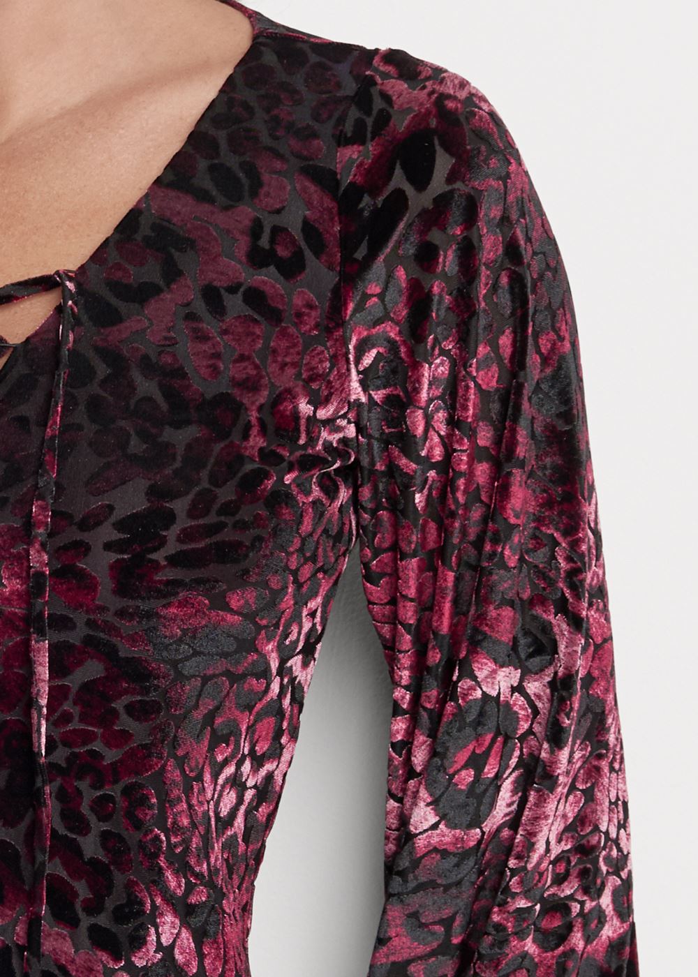 Venus Burnout Velvet Top in Burgundy & Black