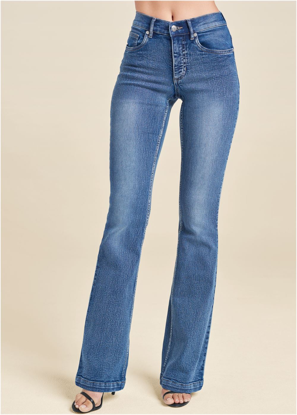 Venus Bootcut Jeans in Medium Wash