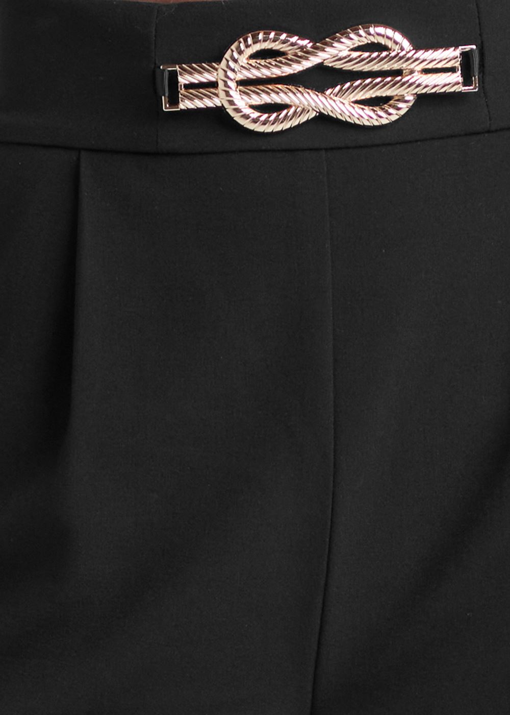 Venus Black PLEATED CUFFED SHORTS