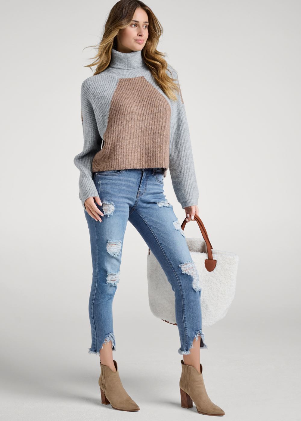 Venus VENUS | Colorblock Turtleneck Sweater in Grey Multi