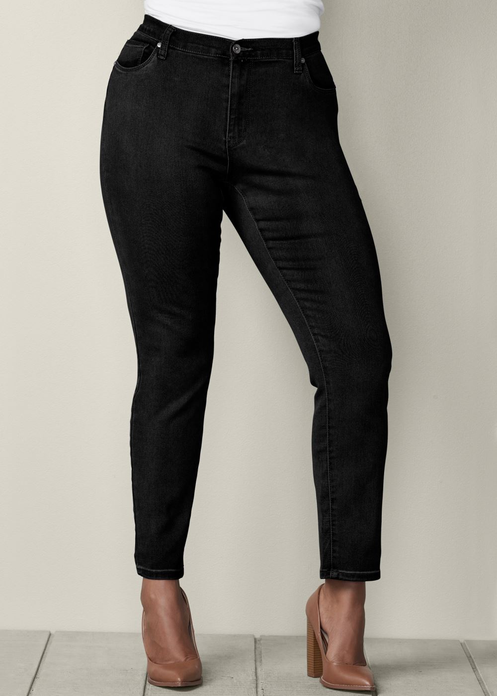 Venus Plus Size Lift Jeans in Black Denim