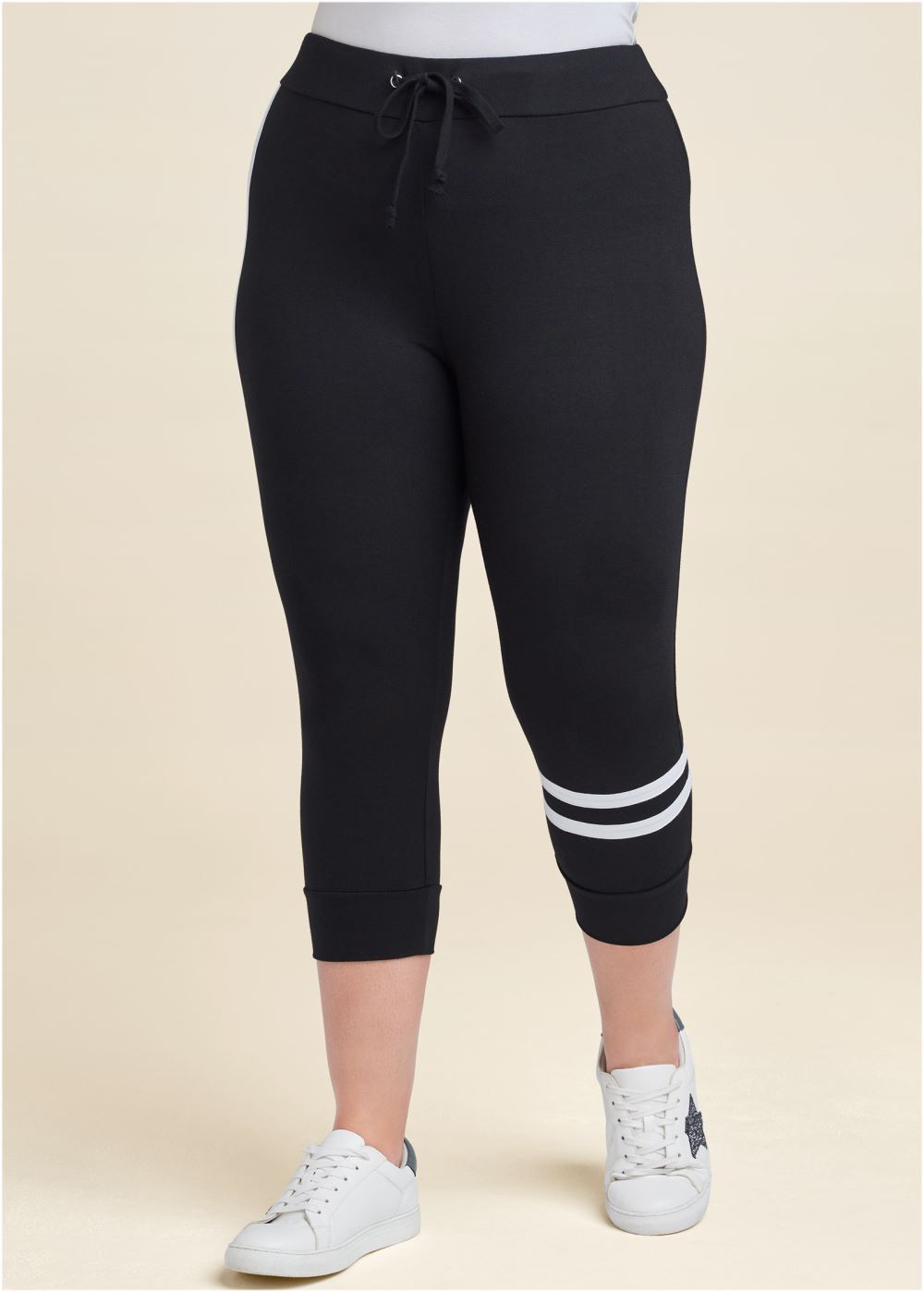 Venus Plus Size Stripe Detail Lounge Capris in Black & White