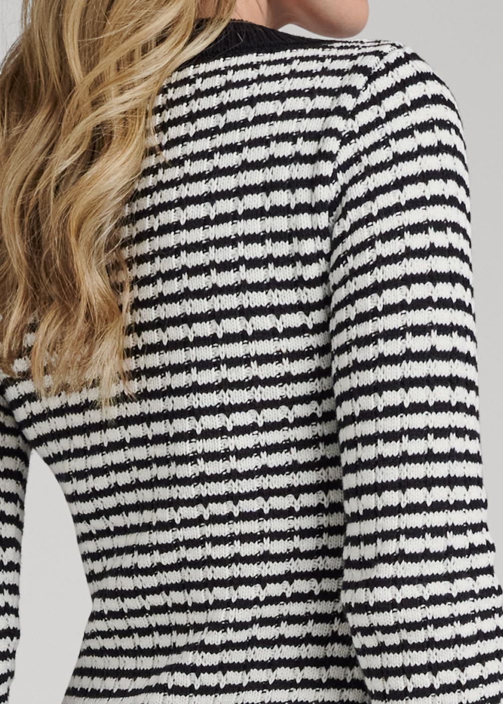 Venus Black & White V-NECK SWEATER DRESS