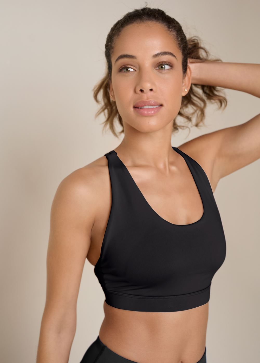 Venus Plus Size Strappy Back Sports Bra in Black
