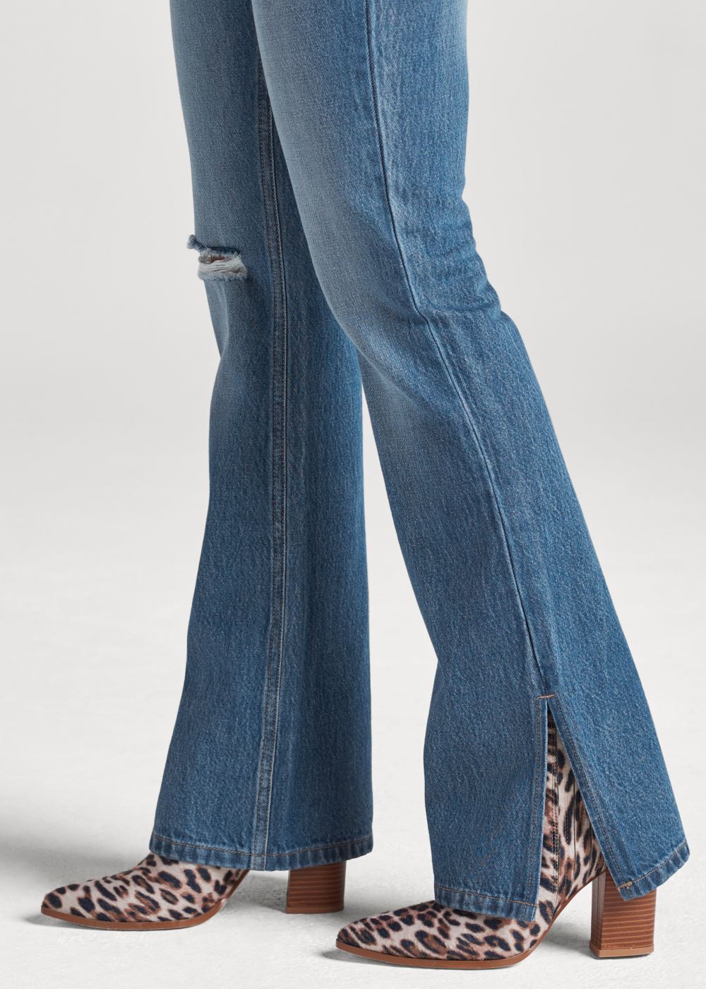 Venus Medium Wash New Vintage Split Hem Jeans