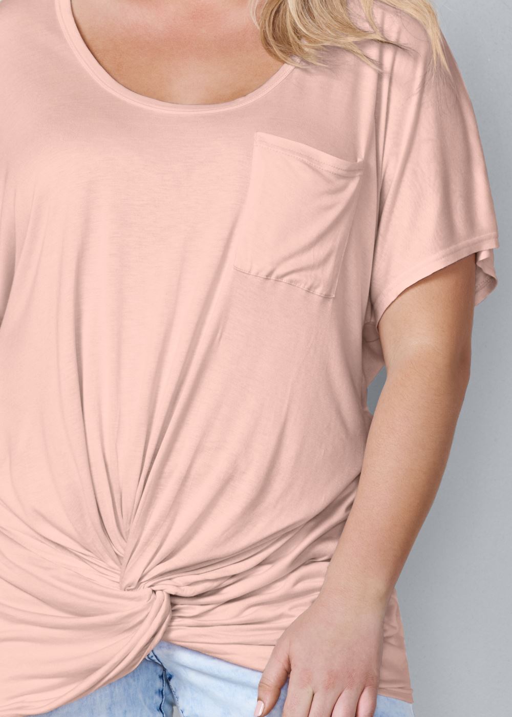 Venus Plus Size Twisted Knot Detail Tee in Light Pink