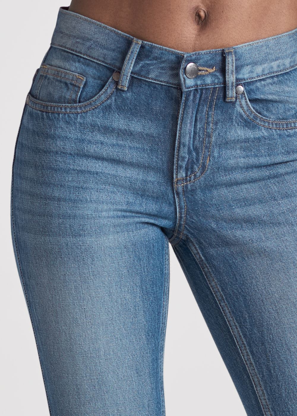 Venus Plus Size New Vintage Split Hem Jeans in Medium Wash