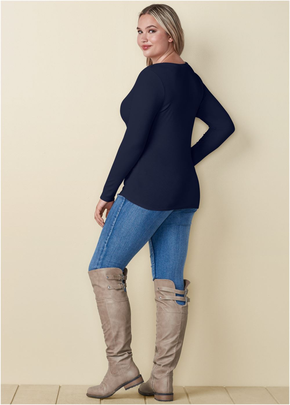 Venus Plus Size Ribbed V-Neck Top in Navy