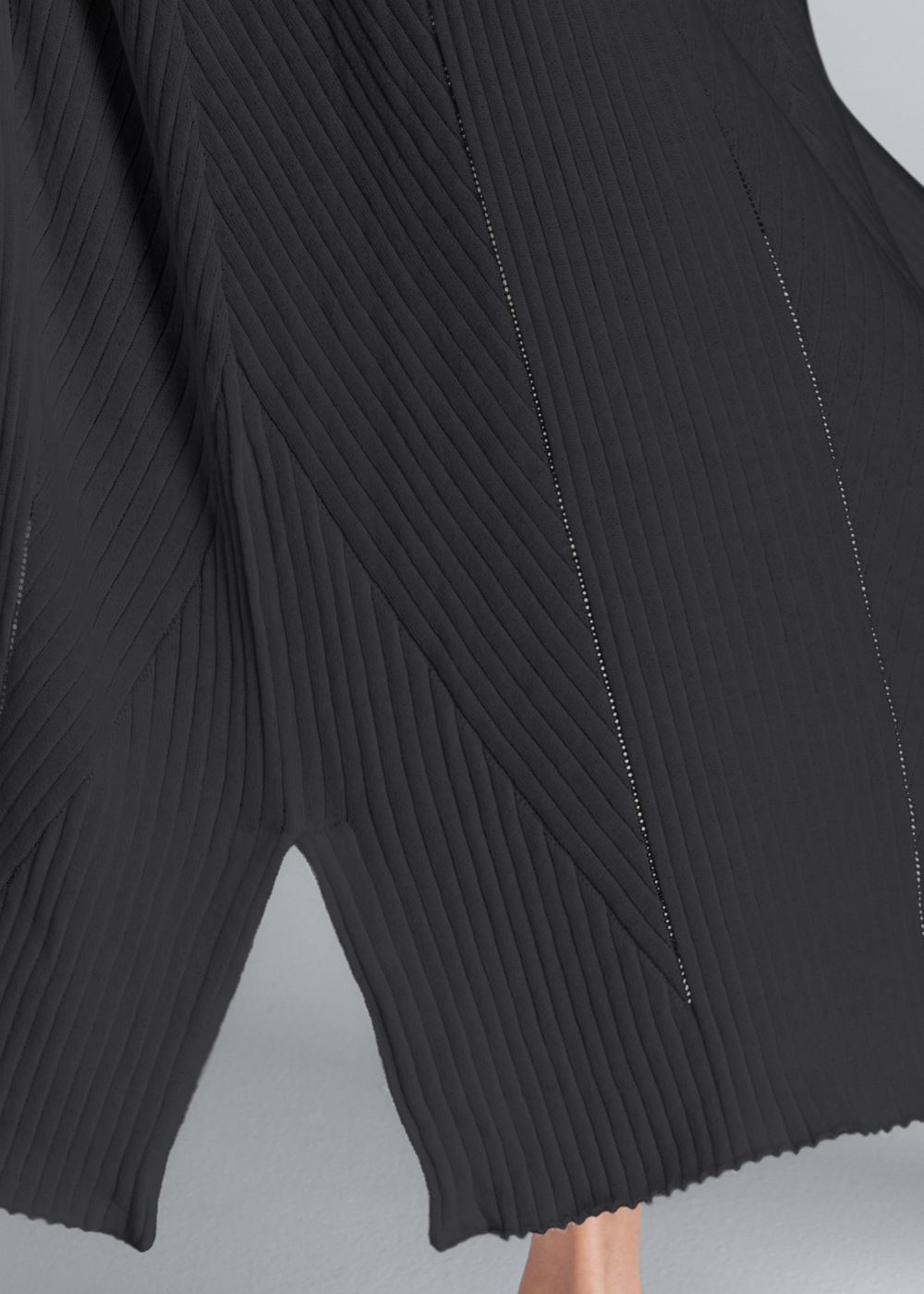 Venus Black LONG RIBBED DUSTER